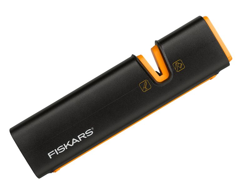 FISKARS Точило за ножове и  брадва 120740