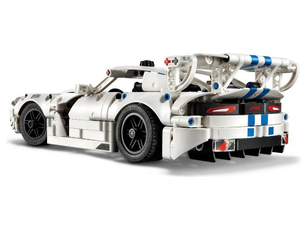 Сглобена кола LEGO Technic 42234 Dodge Viper GTS-R модел с автентичен състезатений дизайн