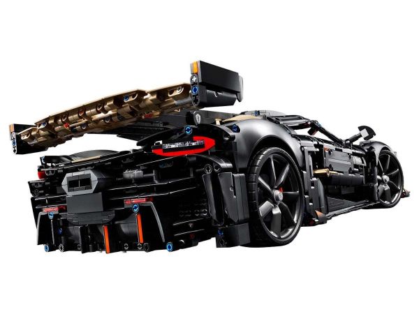 Аеродинамична каросерия на спортен модел LEGO 42235 Ferrari 488 Pista от Get7